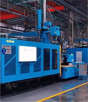Injection Molding Factory